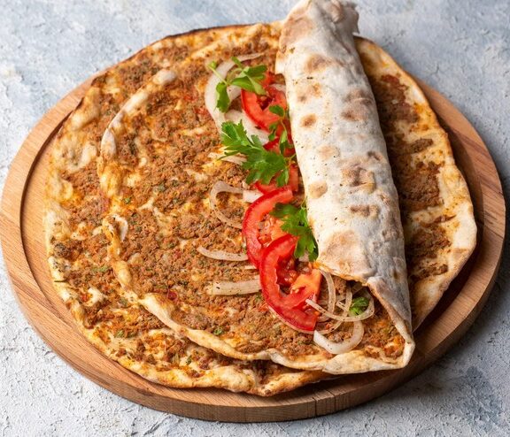 Turkse Pizza (Lahmacun)